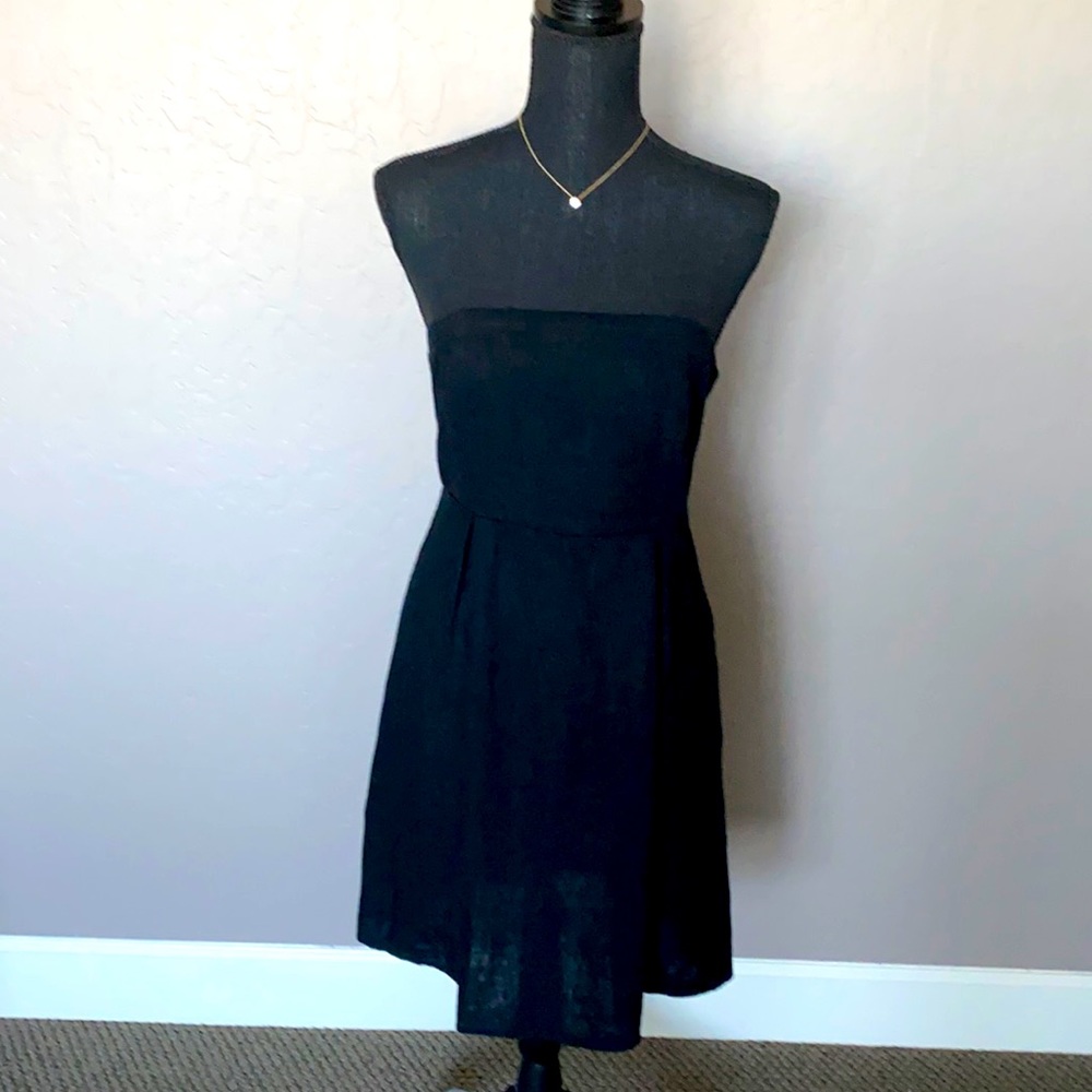 Old Navy black strapless dress size 4